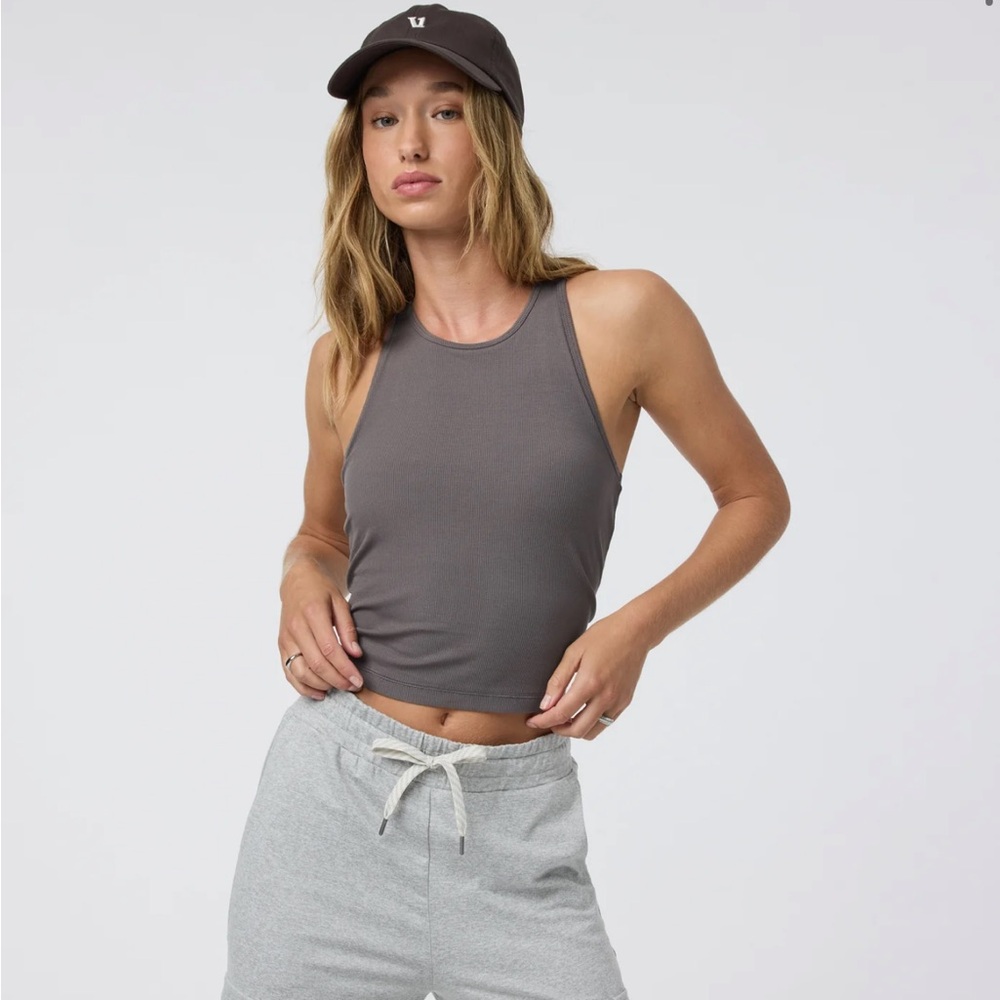 Vuori Pose Plyo Gray Tank Top